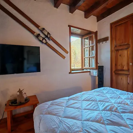 Apartment Calideza Maxima- Chimenea, Balcon Y Jardin - Cosmos 2 *